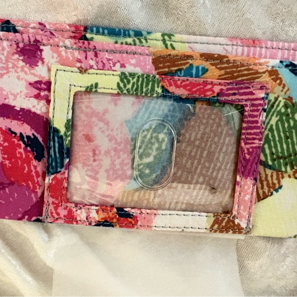 Vera Bradley Multicolor Floral Quilted Wristlet - Picture 10 of 14